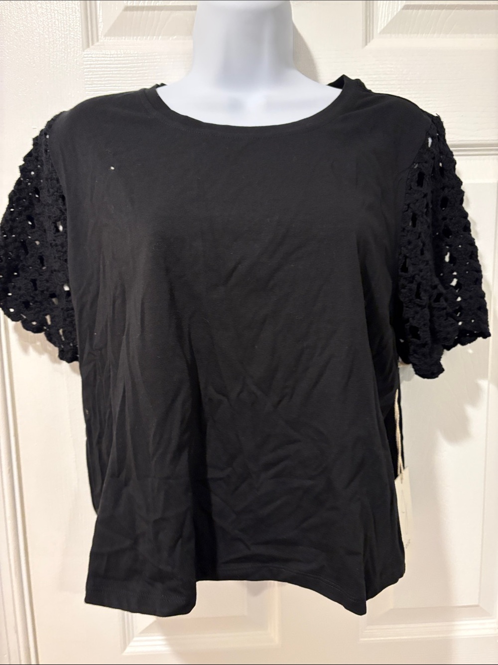 Joie crochet sleeve crop top